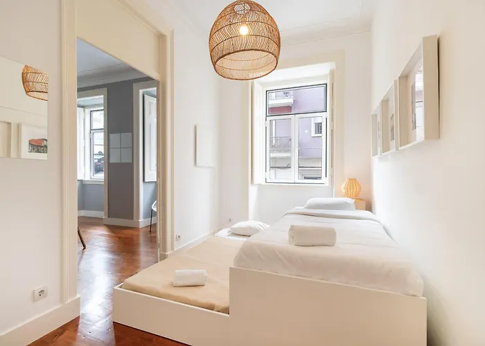 Alegria By Hill * Lisboa