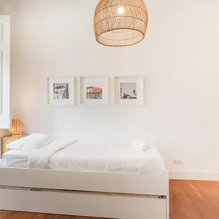 Alegria By Hill * Lisbon